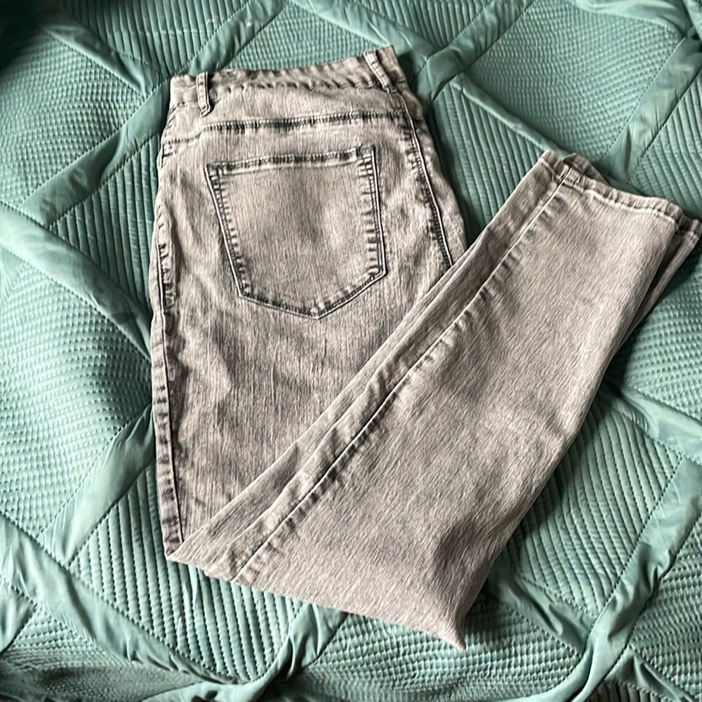 Skinny jeans